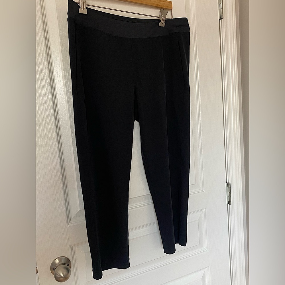Lole black capri cropped pant